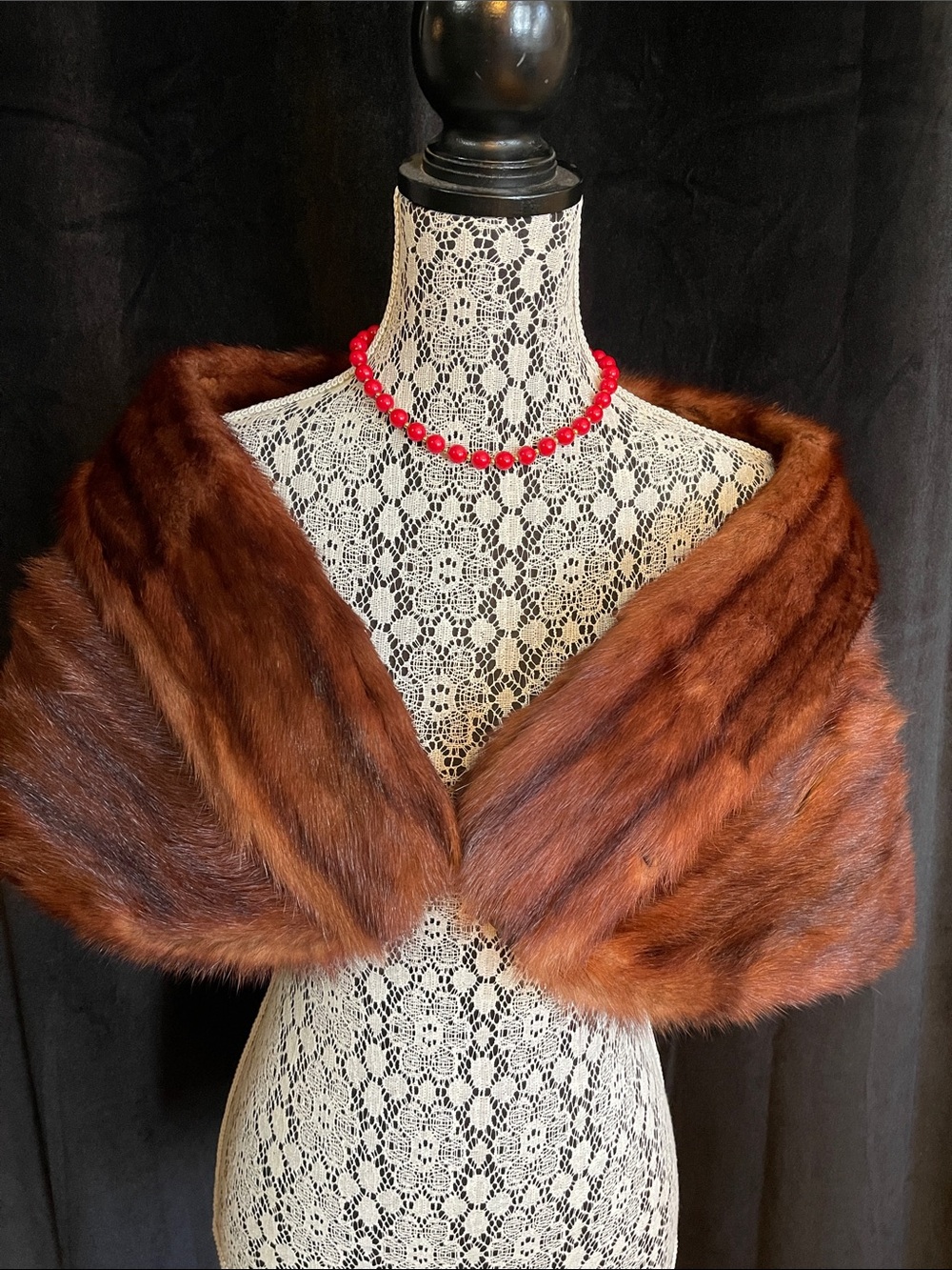 Vintage-1940-1950 Mink Fur Stole Wrap - Picture 8 of 16